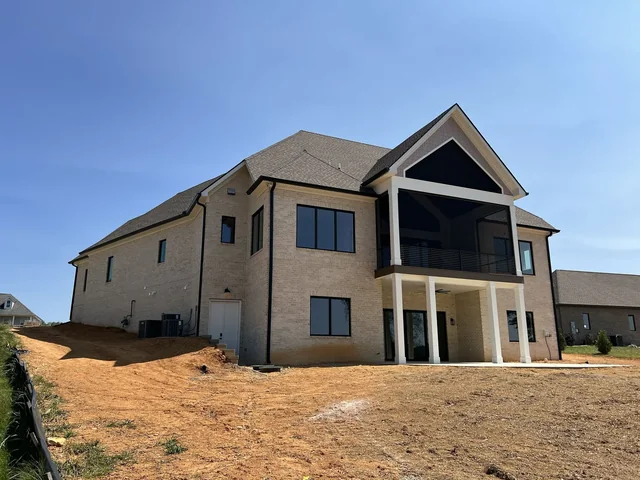 Aylesbury III home gallery photo 12 — Providence Builders home