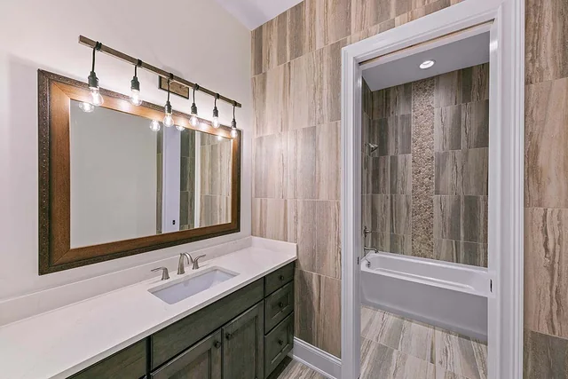 Excalibur II: Excalibur ll Bath (1) — Providence Builders home