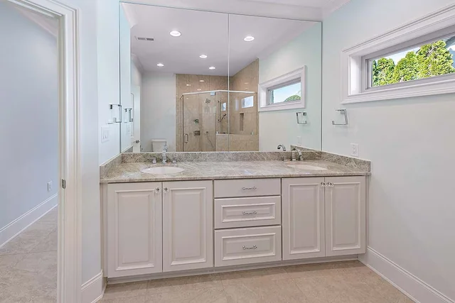 Gloria Ensuite (4) — Providence Builders home
