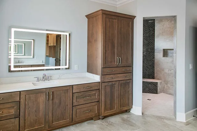 Versailles Ensuite (9) — Providence Builders home