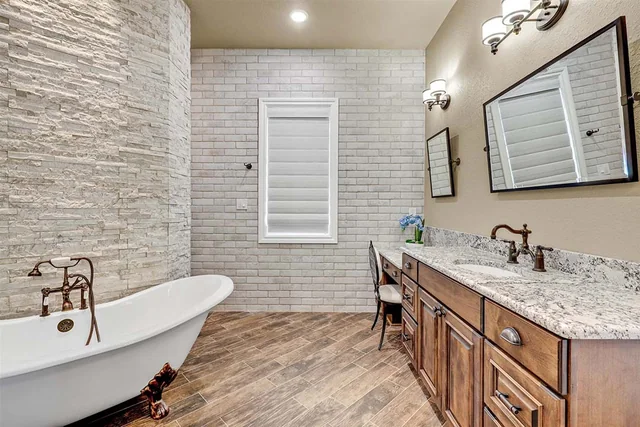 Winchester Ensuite (9) — Providence Builders home