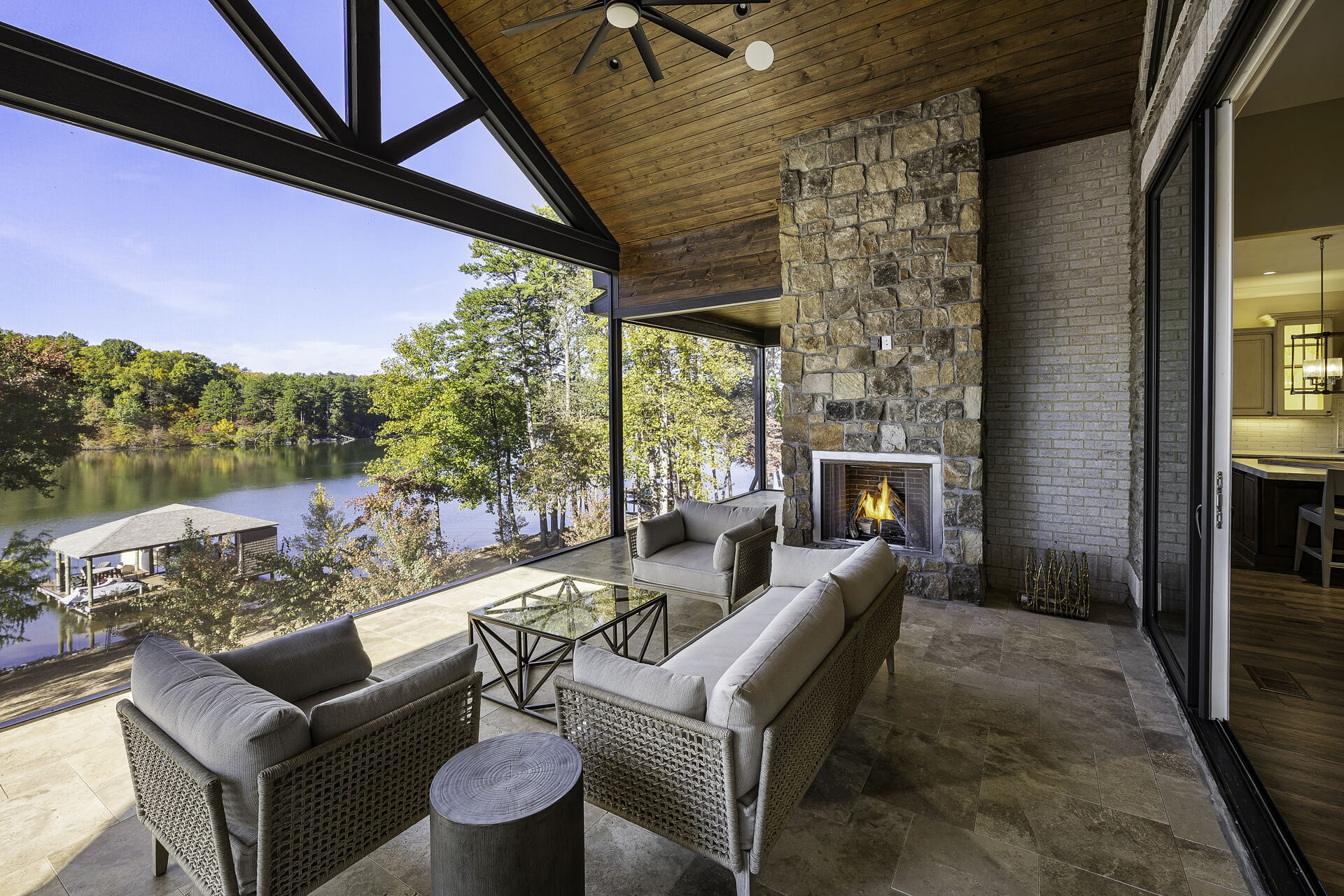 rarity-bay-custom-home-builders Rarity Bay custom home builders