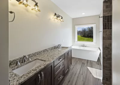 Auberlun Bathroom Master
